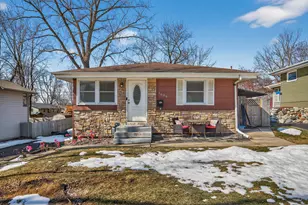 1609 Hillsboro Ave N, Golden Valley, MN 55427 - Photo 12