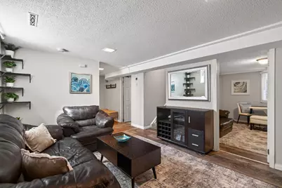 1609 Hillsboro Avenue N, Golden Valley, MN 55427 - Photo 18