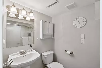 1609 Hillsboro Avenue N, Golden Valley, MN 55427 - Photo 20