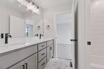 4098 Gable Lane, Woodbury, MN 55129 - Photo 54