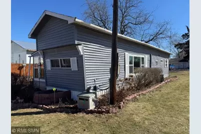 802 4th Street, Pepin, WI 54759 - Photo 2