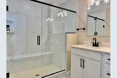 838 Woodlawn Avenue, Saint Paul, MN 55116 - Photo 16