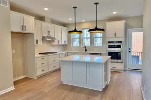 838 Woodlawn Ave, Saint Paul, MN 55116 - Photo 8