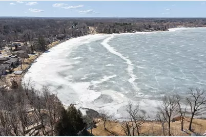 210Xx Karoline Court N, Forest Lake, MN 55025 - Photo 32