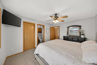 607 12th Avenue NE, Stewartville, MN 55976 - Photo 24