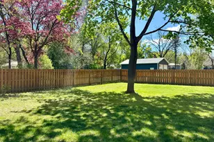 25835 Wildrose Ln, Excelsior, MN 55331 - Photo 22