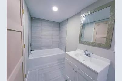 1006 Laurel Avenue, Saint Paul, MN 55104 - Photo 24