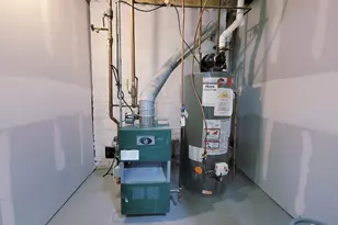 1006 Laurel Ave, Saint Paul, MN 55104 - Photo 26