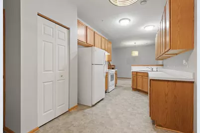 5020 Holly Lane N #6, Plymouth, MN 55446 - Photo 16