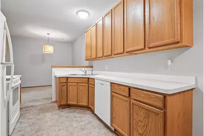 5020 Holly Lane N #6, Plymouth, MN 55446 - Photo 14