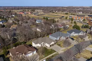 2221 Greenfield Dr E, Northfield, MN 55057 - Photo 40