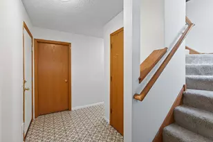 916 12th St, Farmington, MN 55024 - Photo 2