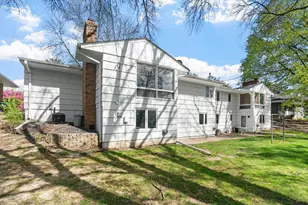 5208-5210 Grandview Ln, Edina, MN 55436 - Photo 6