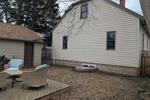 905 1st St NW, Rochester, MN 55901 - Photo 8