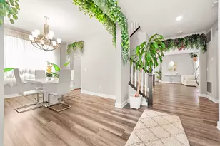 1242 Maple Ln, Carver, MN 55315 - Photo 4