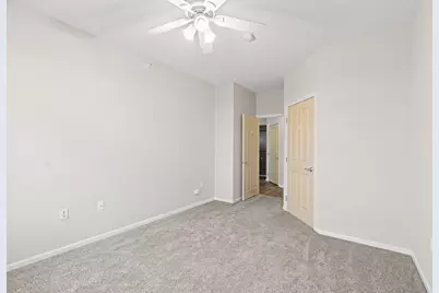 649 Old Highway 8 NW #227, New Brighton, MN 55112 - Photo 16