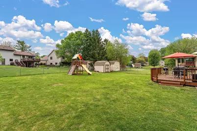 2358 Hilo Avenue N, Oakdale, MN 55128 - Photo 36