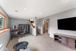 2358 Hilo Ave N, Oakdale, MN 55128 - Photo 24