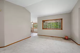 9805 Palm St NW, Coon Rapids, MN 55433 - Photo 12