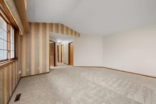 9805 Palm St NW, Coon Rapids, MN 55433 - Photo 16