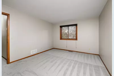 9805 Palm Street NW #201, Coon Rapids, MN 55433 - Photo 12