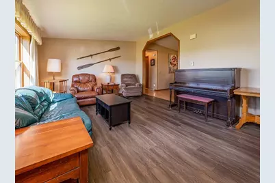 16796 220th Street, Hutchinson, MN 55350 - Photo 4