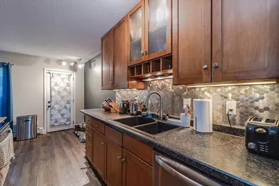 4524 Cedar Lake Road S #3, Saint Louis Park, MN 55416 - Photo 4