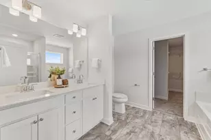 386 Laurel Pl, River Falls, WI 54022 - Photo 10