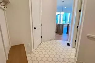 4054 Arbor Dr, Woodbury, MN 55125 - Photo 10