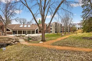 9550 Collegeview Rd, Bloomington, MN 55437 - Photo 40