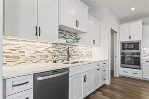 689 Steenhoek Ln NE, Byron, MN 55920 - Photo 8