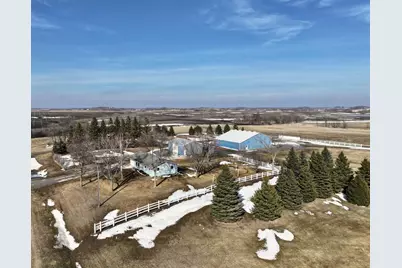 1351 98th Street NE, Kandiyohi, MN 56251 - Photo 2