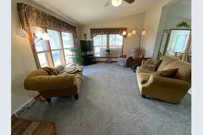 231 Park Street N, Eden Valley, MN 55329 - Photo 4