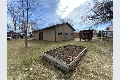 231 Park Street N, Eden Valley, MN 55329 - Photo 58