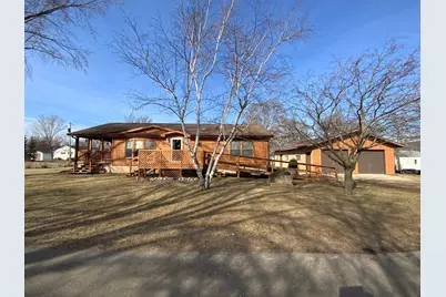 231 Park Street N, Eden Valley, MN 55329 - Photo 2
