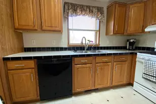 231 Park Street N, Eden Valley, MN 55329 - Photo 8