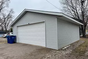 446 26th Ave N, Saint Cloud, MN 56303 - Photo 4