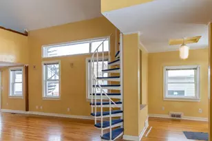 227 W 5th St, Mankato, MN 56001 - Photo 12