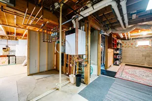 2022 Hillcrest Dr, Saint Cloud, MN 56303 - Photo 14