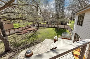 2022 Hillcrest Dr, Saint Cloud, MN 56303 - Photo 6