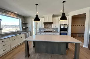 4162 Gable Ln, Woodbury, MN 55129 - Photo 12