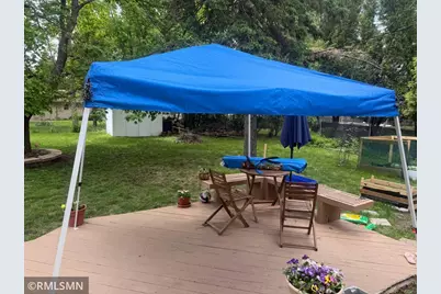 120 Oakwood Road, Apple Valley, MN 55124 - Photo 32