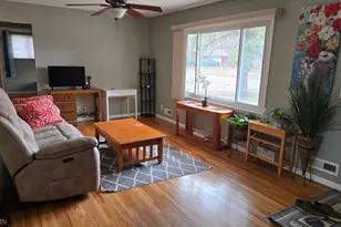 120 Oakwood Rd, Apple Valley, MN 55124 - Photo 14