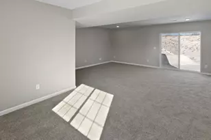 6657 Granby St, North Branch, MN 55056 - Photo 14