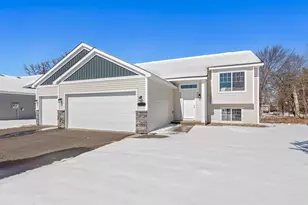 6657 Granby St, North Branch, MN 55056 - Photo 1