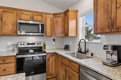 1108 Olivia Street SE, New Prague, MN 56071 - Photo 10