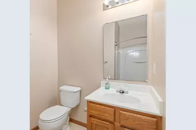 8010 Stratford Circle S, Shakopee, MN 55379 - Photo 26