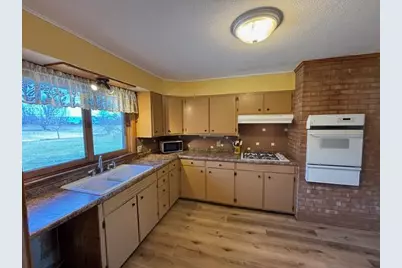 607 1st Street NE, Buffalo, MN 55313 - Photo 6