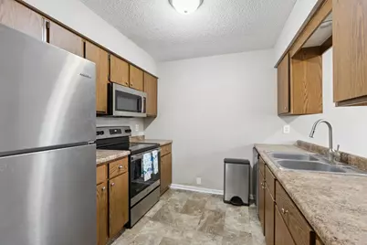 3 Somerset Drive, Waconia, MN 55387 - Photo 8