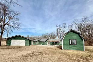 621 2nd St, Garvin, MN 56132 - Photo 2